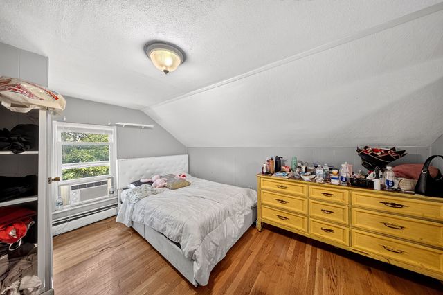75 Harvard St, Chelsea, MA 02150