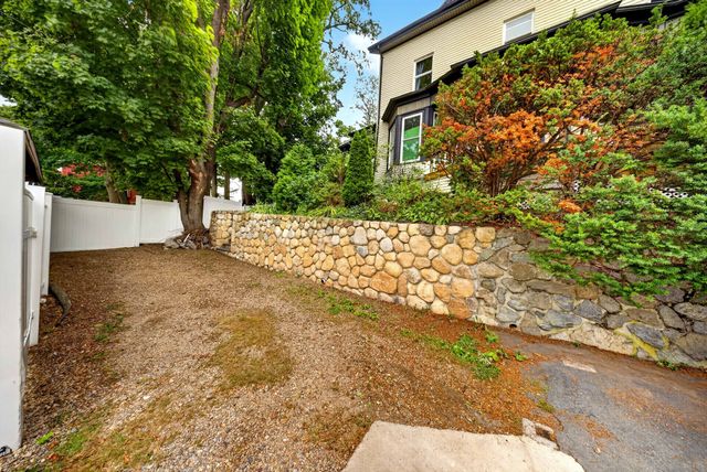 75 Harvard St, Chelsea, MA 02150