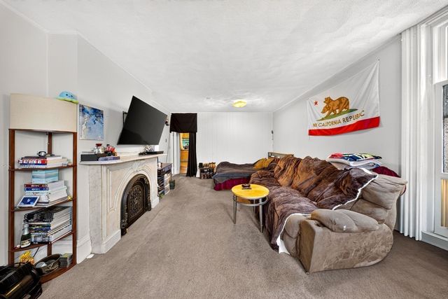 75 Harvard St, Chelsea, MA 02150