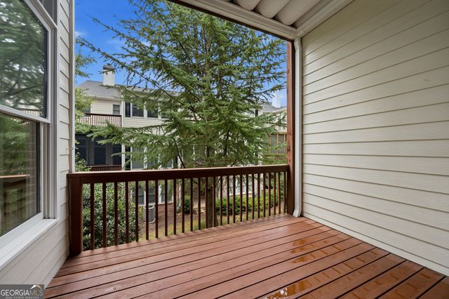 5806 Riverstone Circle 10, Atlanta, GA 30339