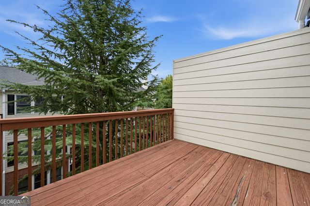 5806 Riverstone Circle 10, Atlanta, GA 30339