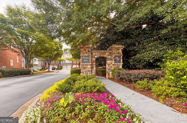 5806 Riverstone Circle 10, Atlanta, GA 30339