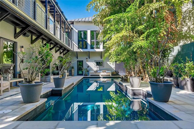 1680 Onaway Dr, Coconut Grove, FL 33133