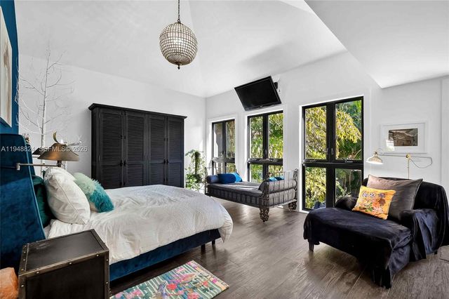 1680 Onaway Dr, Coconut Grove, FL 33133