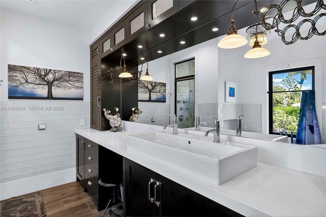 1680 Onaway Dr, Coconut Grove, FL 33133