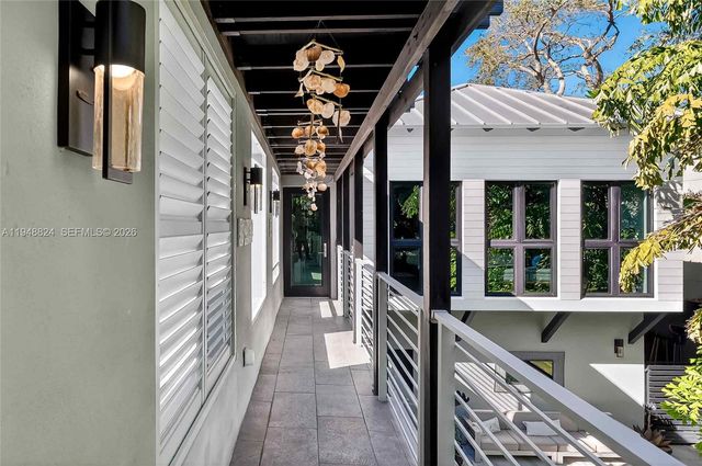 1680 Onaway Dr, Coconut Grove, FL 33133