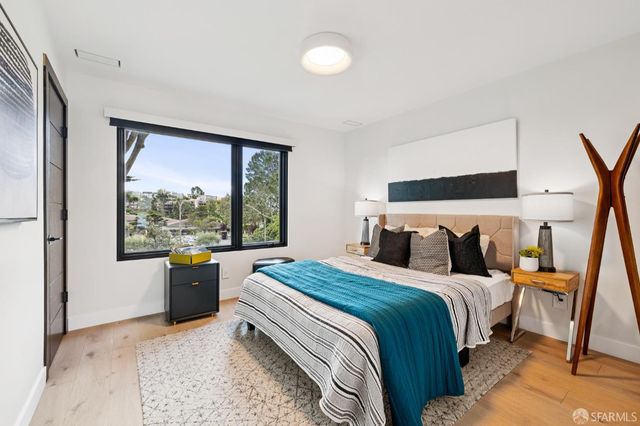 885 Duncan Street, San Francisco, CA 94131