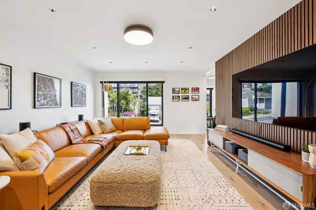 885 Duncan Street, San Francisco, CA 94131