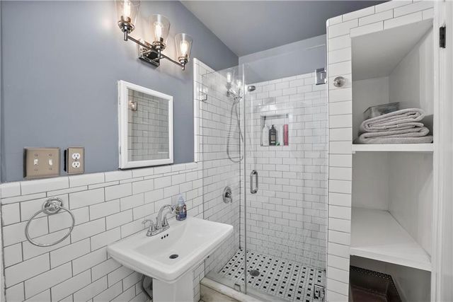 2193 W Ponce De Leon Avenue, Decatur, GA 30030
