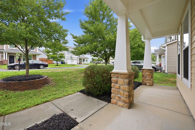 5 White Spruce Court, Durham, NC 27703