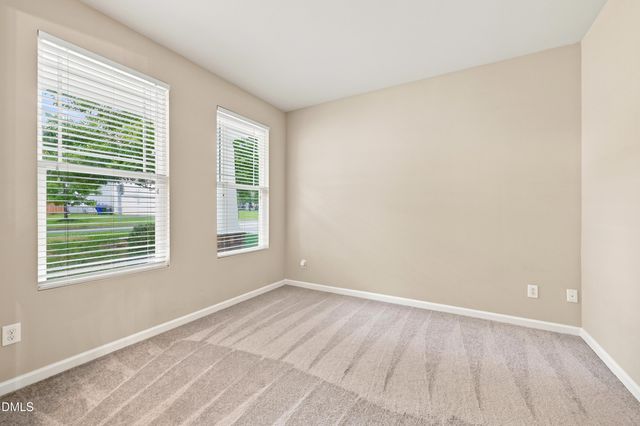 5 White Spruce Court, Durham, NC 27703