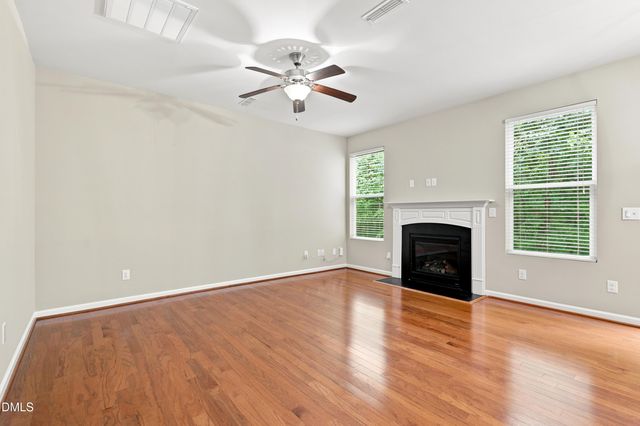 5 White Spruce Court, Durham, NC 27703