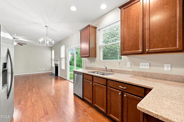 5 White Spruce Court, Durham, NC 27703