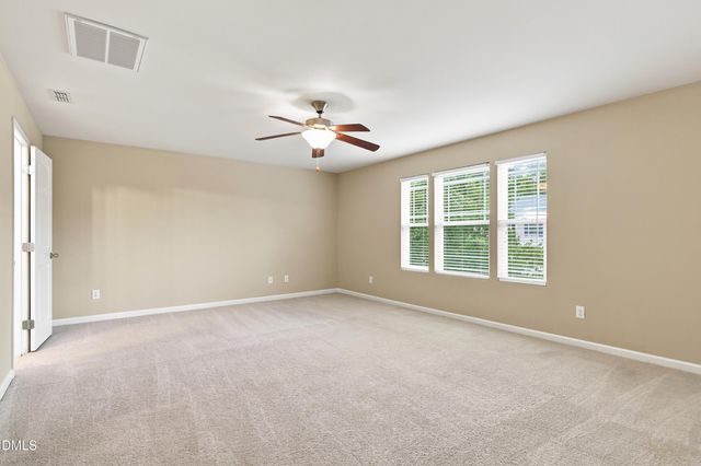 5 White Spruce Court, Durham, NC 27703