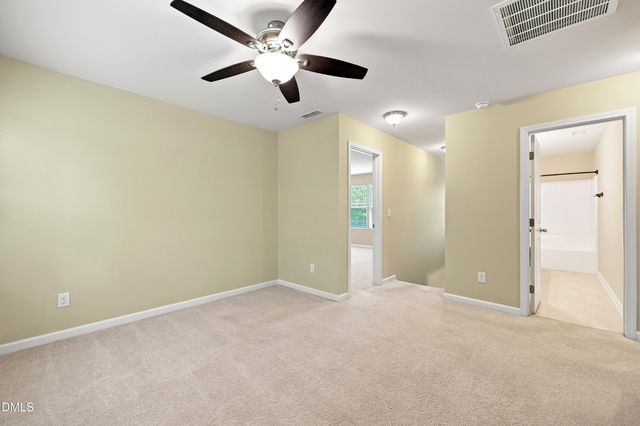 5 White Spruce Court, Durham, NC 27703