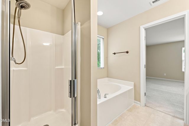 5 White Spruce Court, Durham, NC 27703