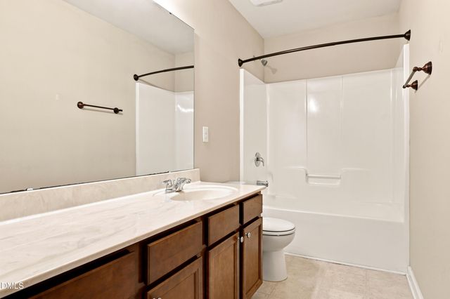 5 White Spruce Court, Durham, NC 27703