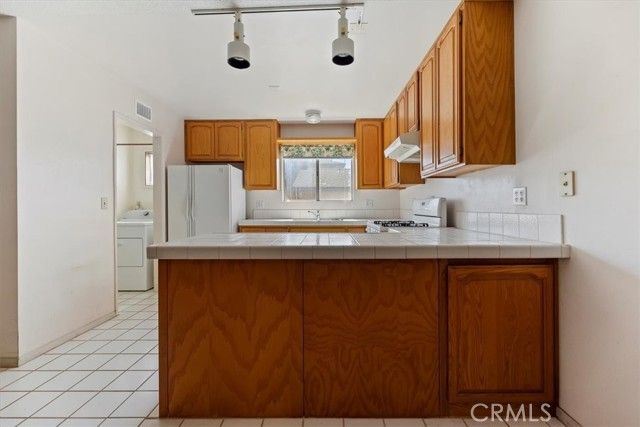 5529 N F, San Bernardino, CA 92407