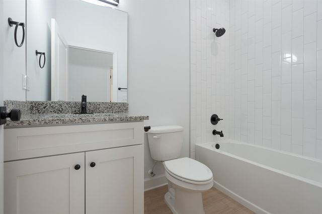 916 Kennedy Dr, St Augustine, FL 32084