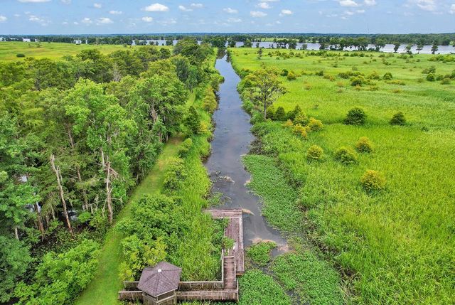 76 Harvest Ct., Pawleys Island, SC 29585