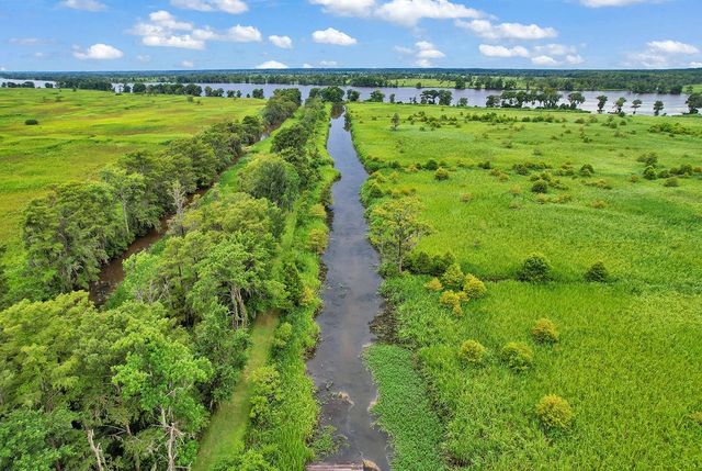76 Harvest Ct., Pawleys Island, SC 29585