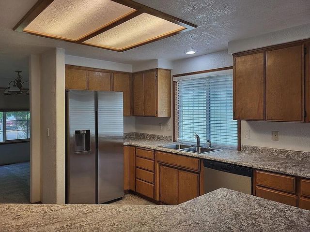 2926 Shasta Drive, Medford, OR 97504