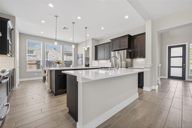 7219 Bayberry Crescent Lane, Katy, TX 77493