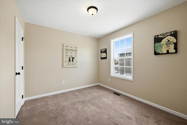 27 BALTIC CT, Inwood, WV 25428