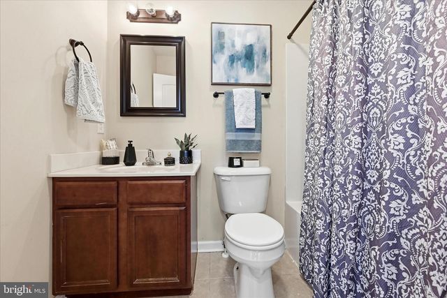 27 BALTIC CT, Inwood, WV 25428