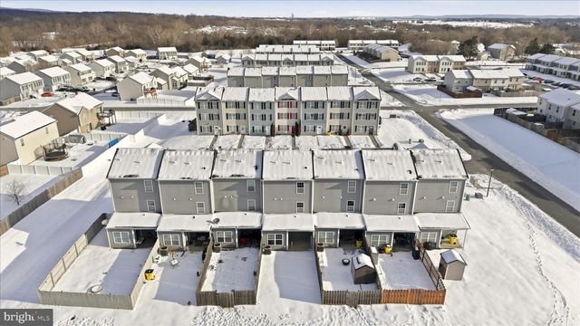 27 BALTIC CT, Inwood, WV 25428