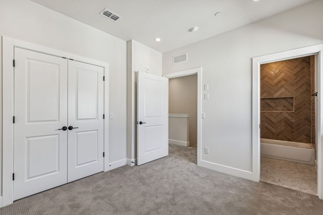 13900 Noel Road 203, Dallas, TX 75240