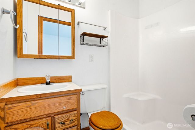 38200 SE 85Th, Snoqualmie, WA 98065
