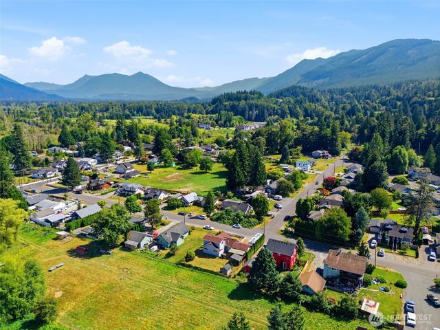38200 SE 85Th, Snoqualmie, WA 98065