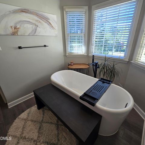 2345 Knoll Ridge Lane, Wake Forest, NC 27587