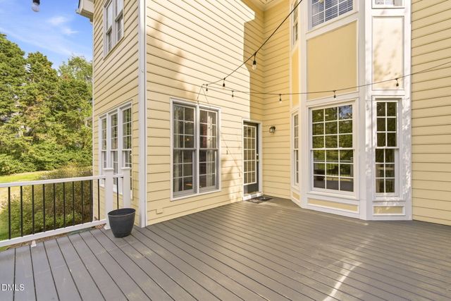 2345 Knoll Ridge Lane, Wake Forest, NC 27587