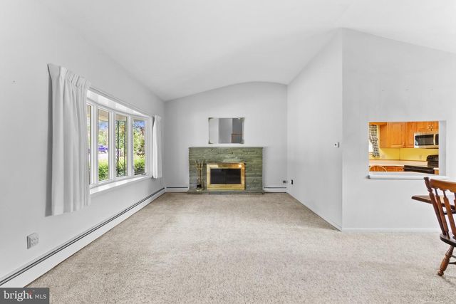 407 COLONIAL DR, Stroudsburg, PA 18360