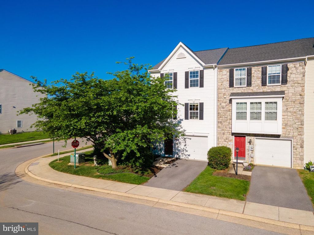 1205 MARE ST, Ranson, WV 25438