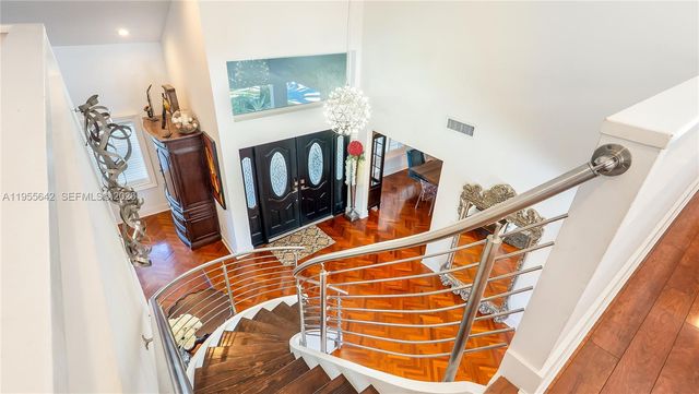 10110 SW 3rd St, Plantation, FL 33324