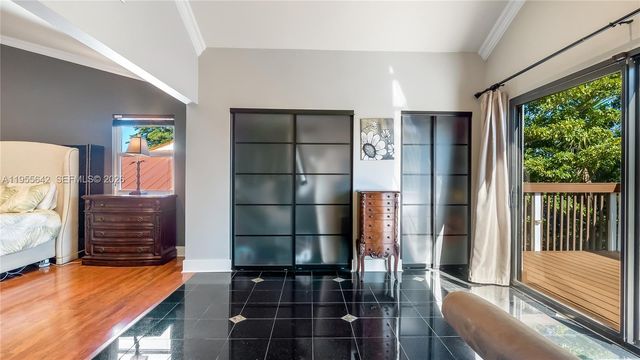 10110 SW 3rd St, Plantation, FL 33324