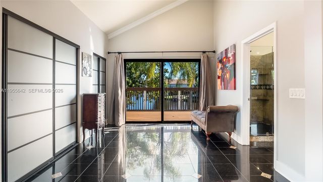 10110 SW 3rd St, Plantation, FL 33324