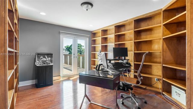 10110 SW 3rd St, Plantation, FL 33324