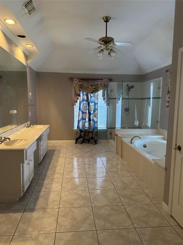 4006 Bay Shore Drive, Missouri City, TX 77459