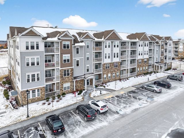 4206 Peters Farm Way 206, Westborough, MA 01581