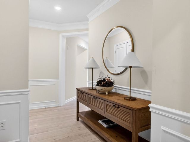 4206 Peters Farm Way 206, Westborough, MA 01581