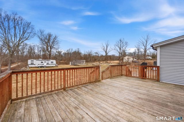 24 Newent Road, Lisbon, CT 06351