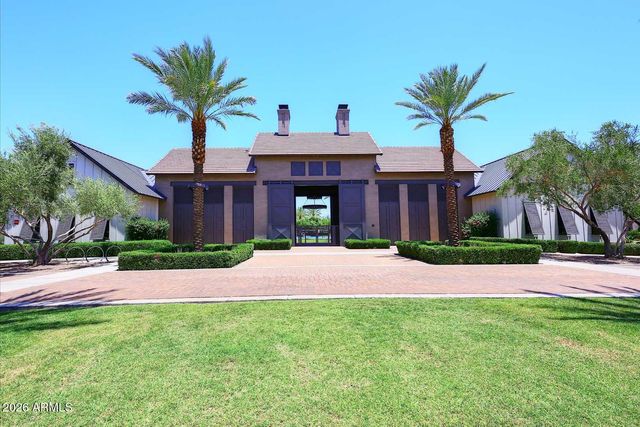 2442 W ROWEL Road, Phoenix, AZ 85085