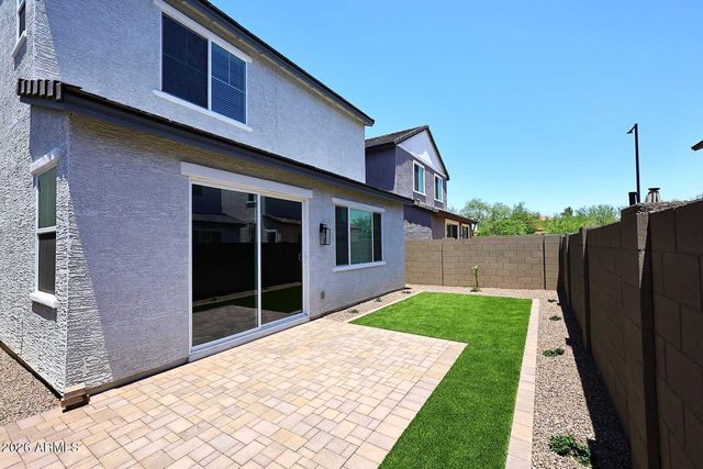 2442 W ROWEL Road, Phoenix, AZ 85085