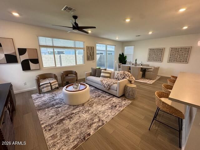 2442 W ROWEL Road, Phoenix, AZ 85085