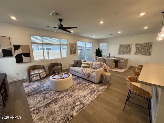 2442 W ROWEL Road, Phoenix, AZ 85085