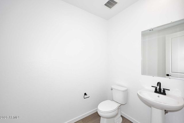 2442 W ROWEL Road, Phoenix, AZ 85085